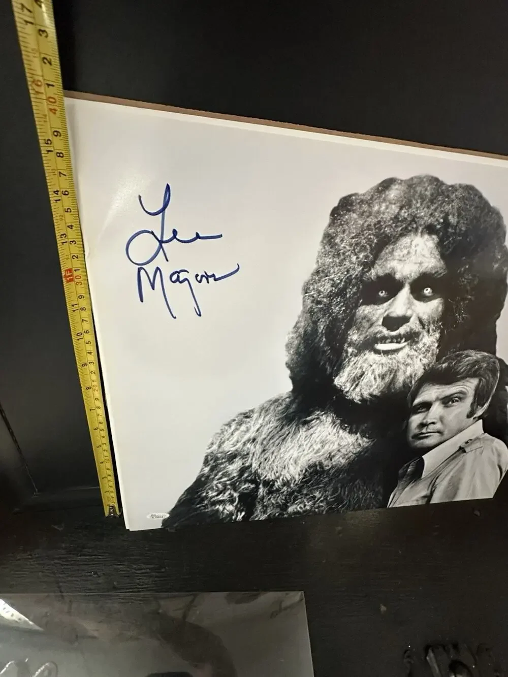 Lee Majors Signed Photo Lot of 3 Six Million Dollar Man JSA Authenticated